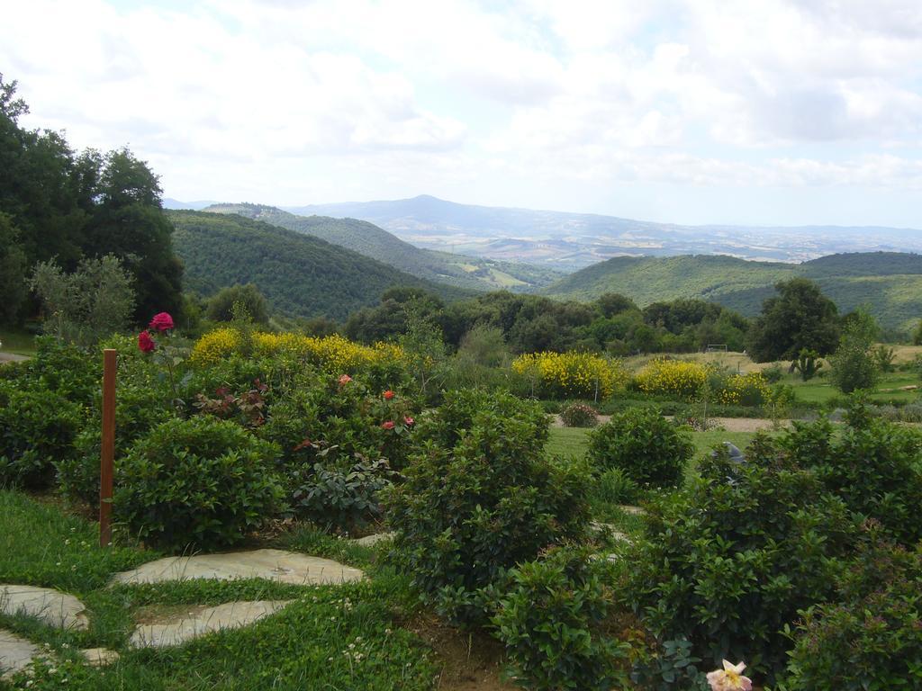 Podere Carceroni Poggi del Sasso Екстер'єр фото